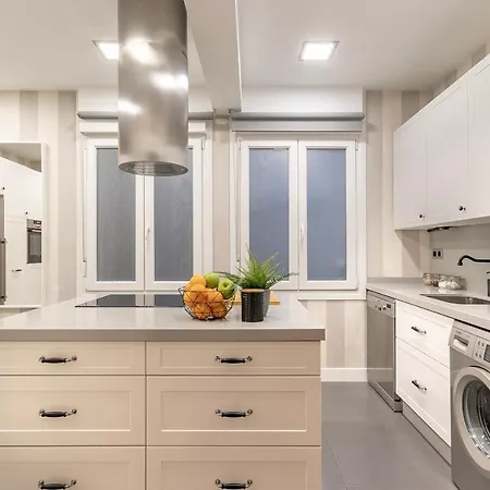 Gran Con Estilo En El Centro De Apartman